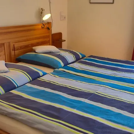 Zum Gruenen Tor Appartement *