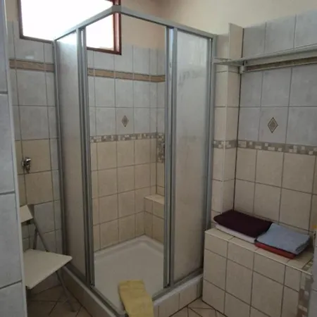 Apartment Zum Gruenen Tor *